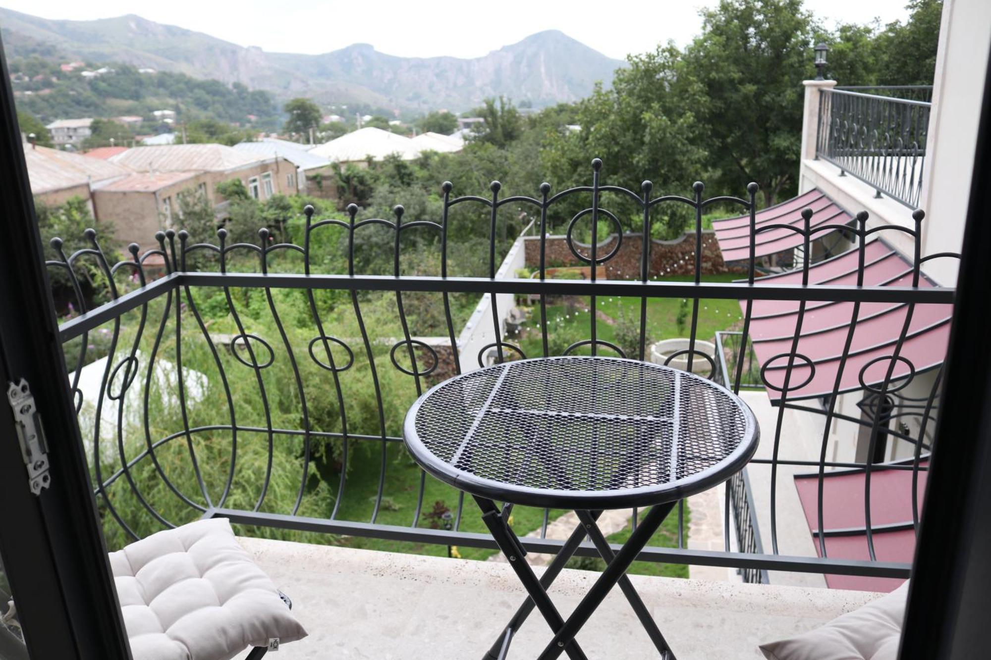 Redroof Country House Hotel Goris Zimmer foto